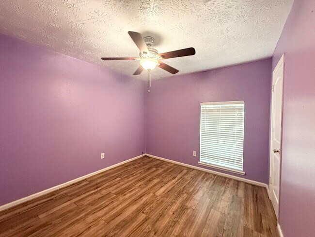 Photo - 7315 Belle Park Dr