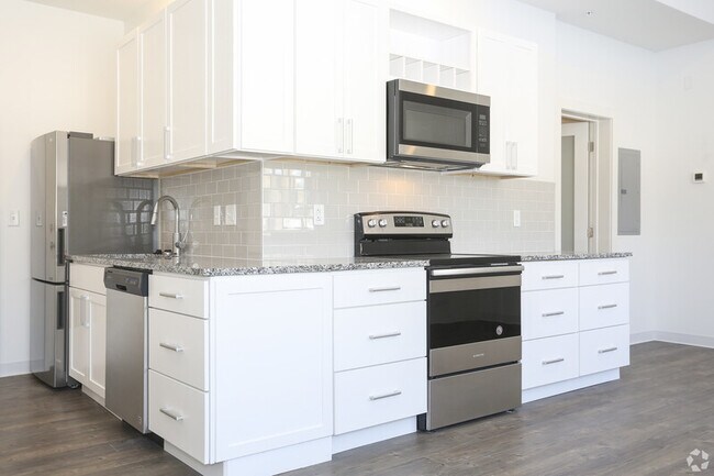Building Photo - 801 N Broadway St Unit 209