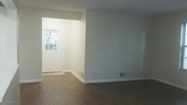 Photo - 71 Azalea Cir