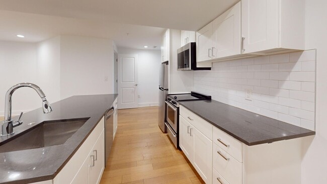 Photo - 472 Ridge St NW Unit 472 Ridge Street -  3