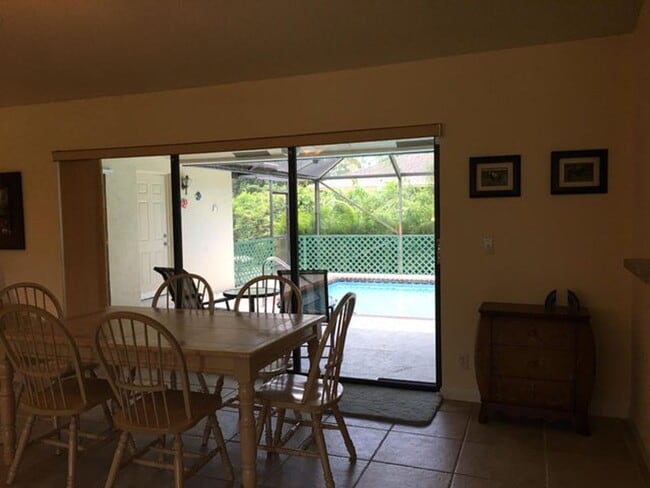 Photo - 745 Juniper Pl