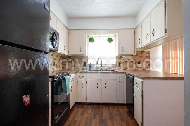 Photo - Beautiful 3Bd/2.5Ba