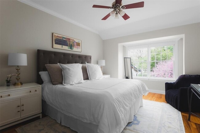 Photo - 1711 W 29th St