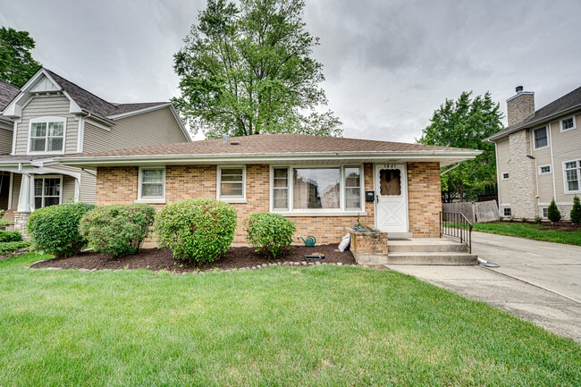 Photo - 1221 N Webster St