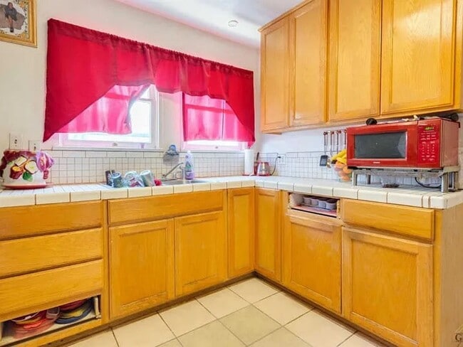 Photo - Charming 3 Bedroom Home in the Heart of Taft!