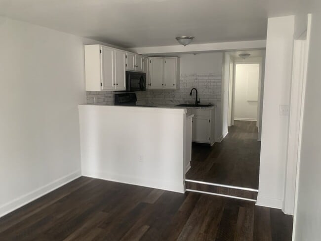 Photo - 41-43 North Main Street Unidad 41 North Main Street