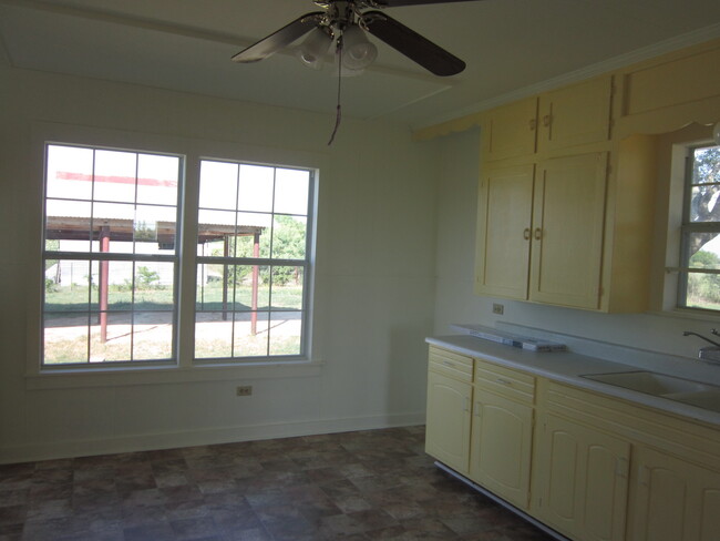 Building Photo - 4111 Stapper Rd Rental