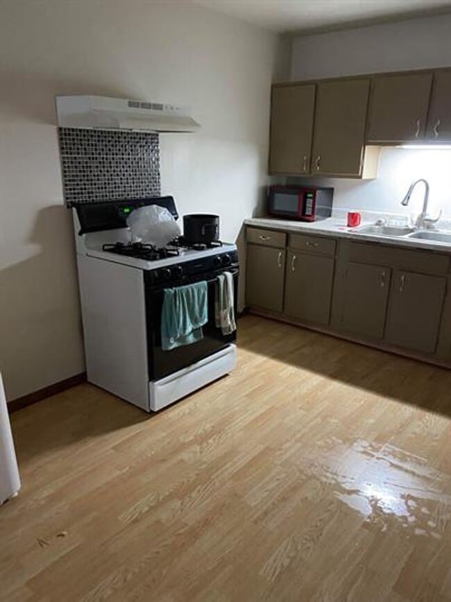 Photo - 1007-1009 41st Ave Unit 1009