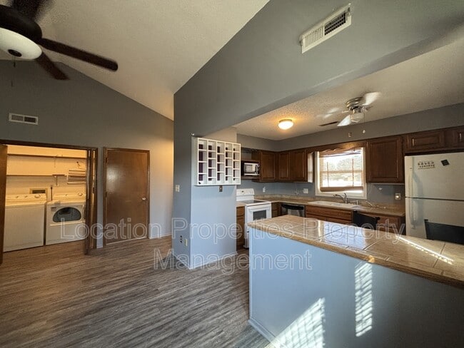 Photo - 3822 Westland Pl