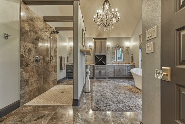 Photo - 39 Wycliffe Dr