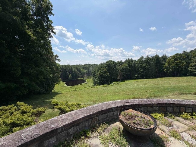 52 Moulton Ridge Rd