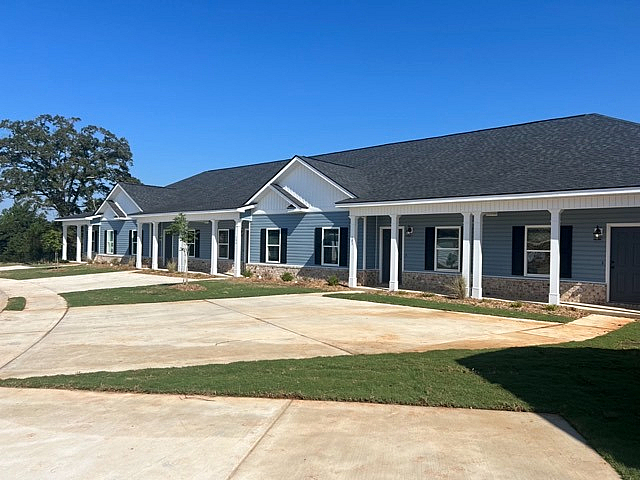 Woodford Ridge - Woodford Ridge Apartments