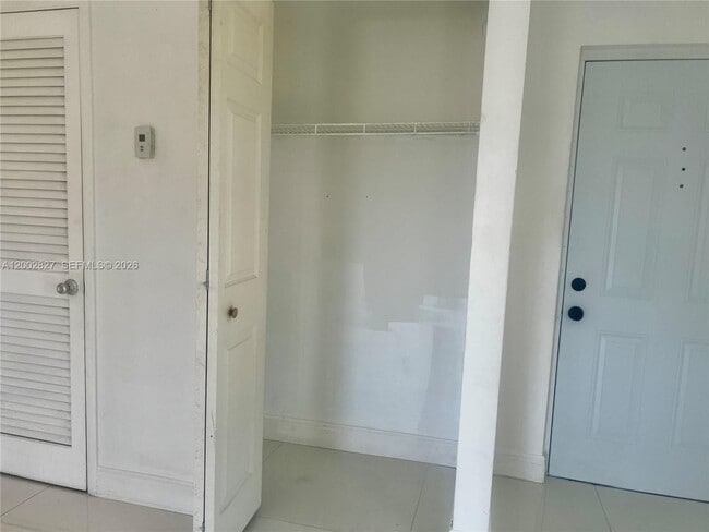 Photo - 405 S Pine Island Rd Unit 403D