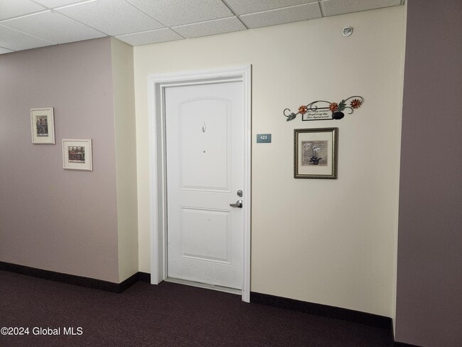 Photo - 8 Wall St Unit APT 423