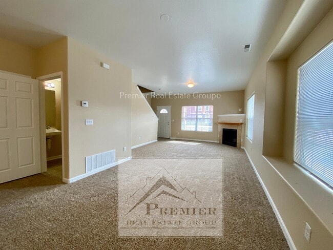 Photo - 1564 Monterey Rd