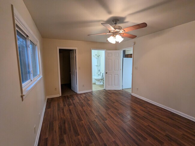 Photo - 2803 Marco Dr NW