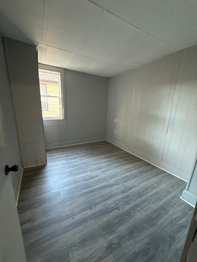 Photo - 1121 St Vincent St