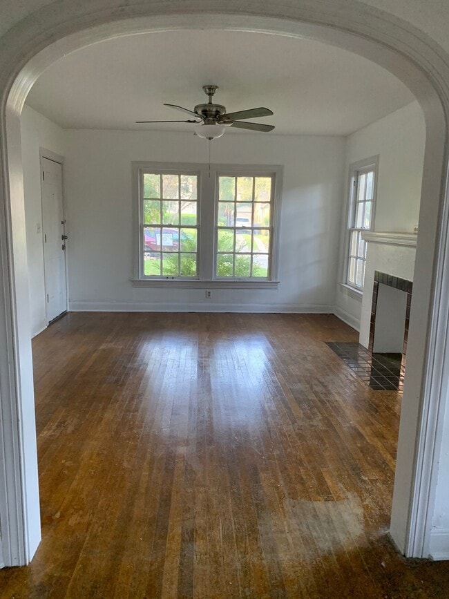 Photo - 716 Newell Ave