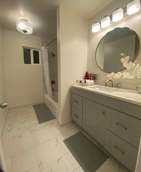 Photo - 1437 Broadway