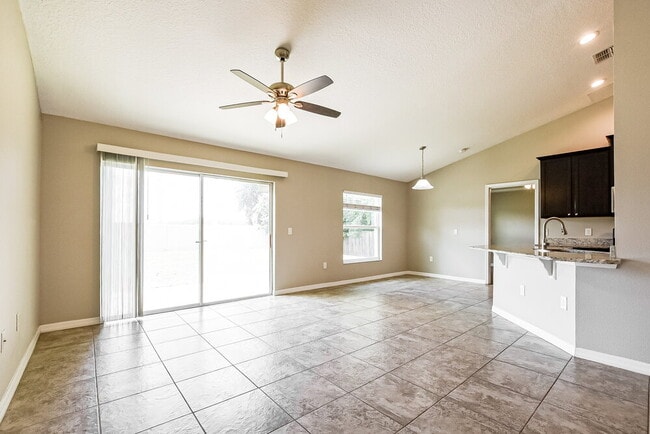 Photo - 3042 Drema Dr