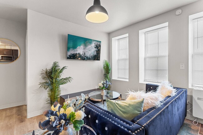 Photo - 1800 W Bethune St Unidad ID1228664P