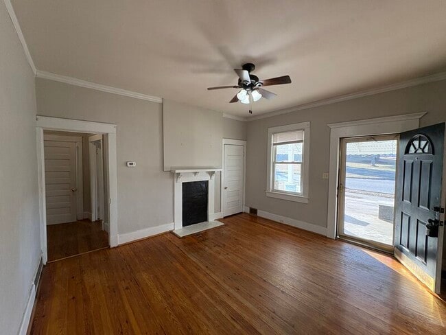 Photo - 315 Columbia Rd