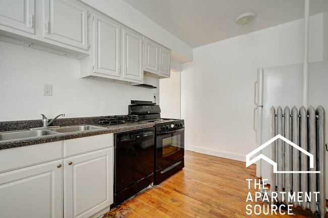 Photo - 4409 N Kenneth Ave Unidad 2A