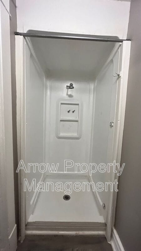 Photo - 1341 D St Unit 2