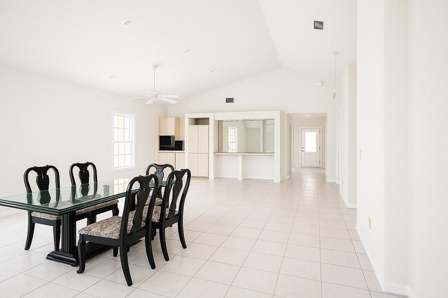 Photo - 1110 Lytham Ct