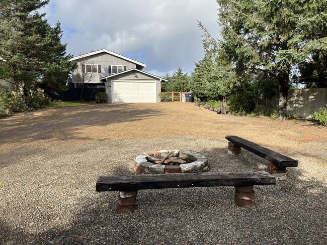 Photo - 373 Sand Dune Ave NW