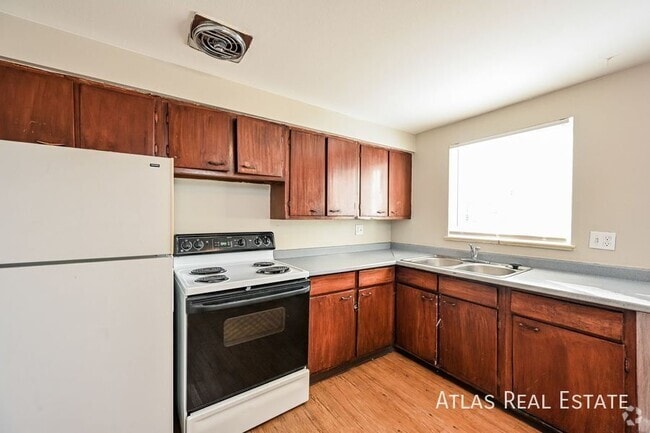 Building Photo - 7157 Stuart St Rental