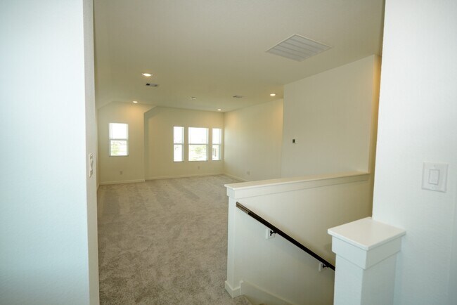 Photo - 6403 Periwinkle Blossom Ln