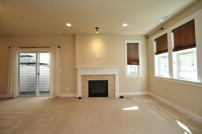 Photo - 420 SW 204th Terrace