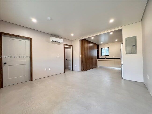 Photo - 8931 NE 2nd Ave Unit S4