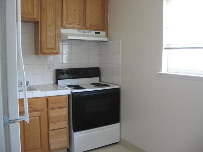 Photo - 2374 Pruneridge