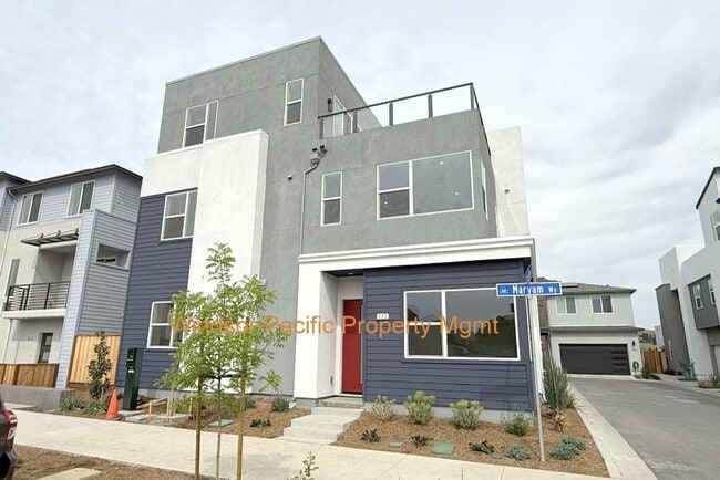 Building Photo - Newly Built ! Be The First To Live Here ! Modern Detached Home In New City Village !