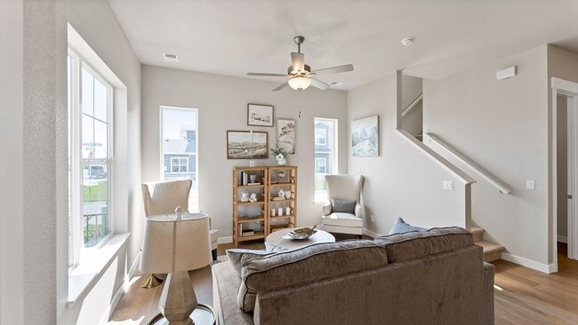 Photo - Mangold821 (KC-LN) Unit 6