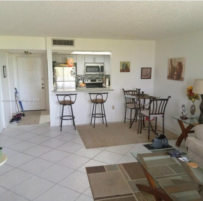 Photo - 5570 NW 44th St Unit 507A