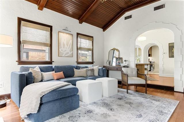 Photo - 4132 Pershing Ave