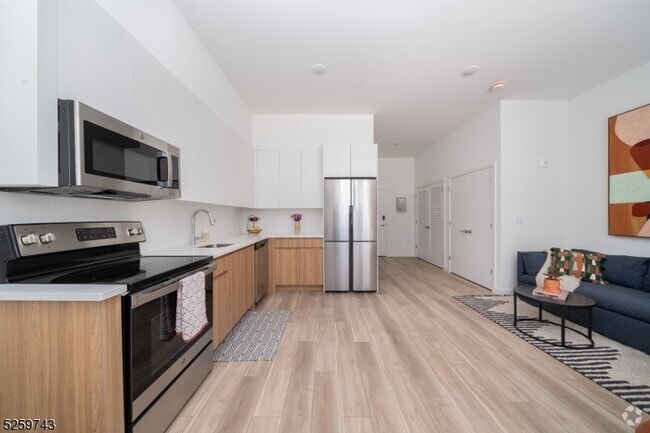 Building Photo - 44 Irvine Turner Blvd Unit 218 Rental