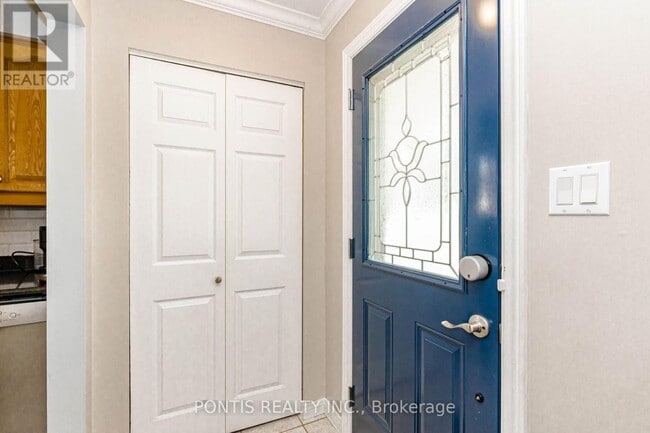 Photo - 56 Greenbrier Rd