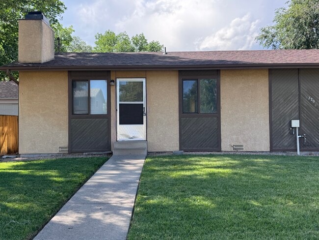 Photo - 720 S 24th St