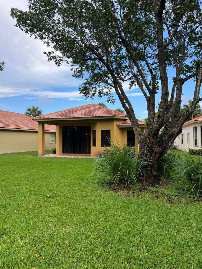 Photo - 9774 Isles Cay Dr
