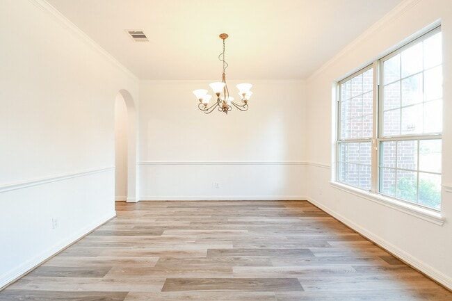 Building Photo - 1215 Redstone Glen Ln Rental