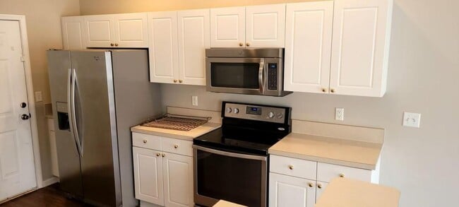 Photo - 770 Mystic Pointe Dr
