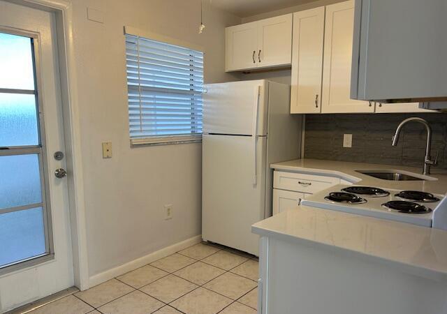 Photo - 380 N Brevard Ave