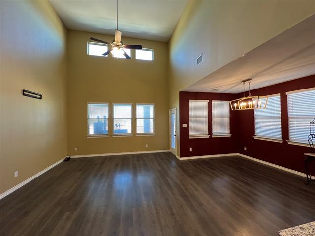 Photo - 412 Gunsmoke Trail