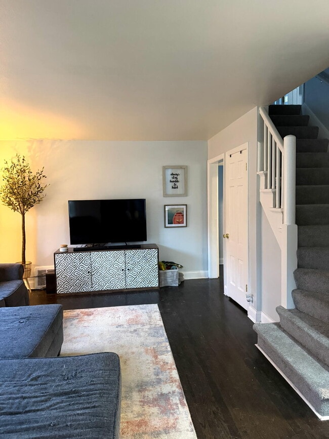 Photo - 5017-5019 N Bay Ridge Ave