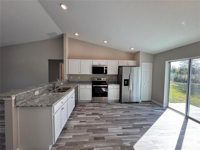 Photo - 14136 SW 33rd Court Rd