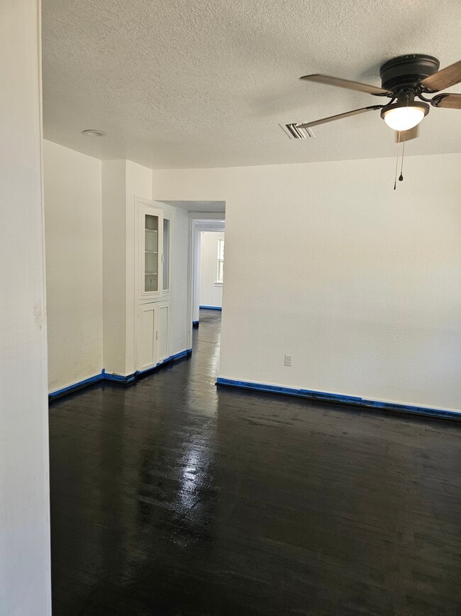 Photo - 322 SE 28th Ave